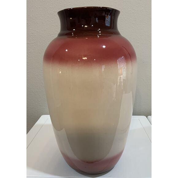 Vtg LARGE Hand Painted Red White Rose Floral Botanical Vase 13” H 7 5/8” D - Picture 6 of 8